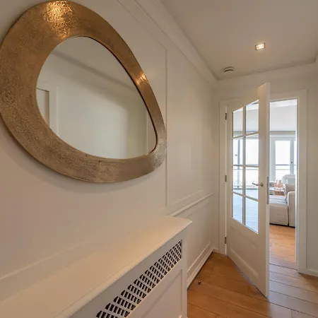 Daire 1 Op De Zeedijk In Logie Marie Knokke-Heist